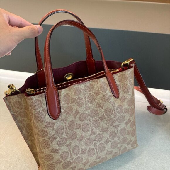 NEW COACH PEANUTS Willow Tote Bag 24 Signature Canvas Tan Brown Multi - Picture 4 of 8